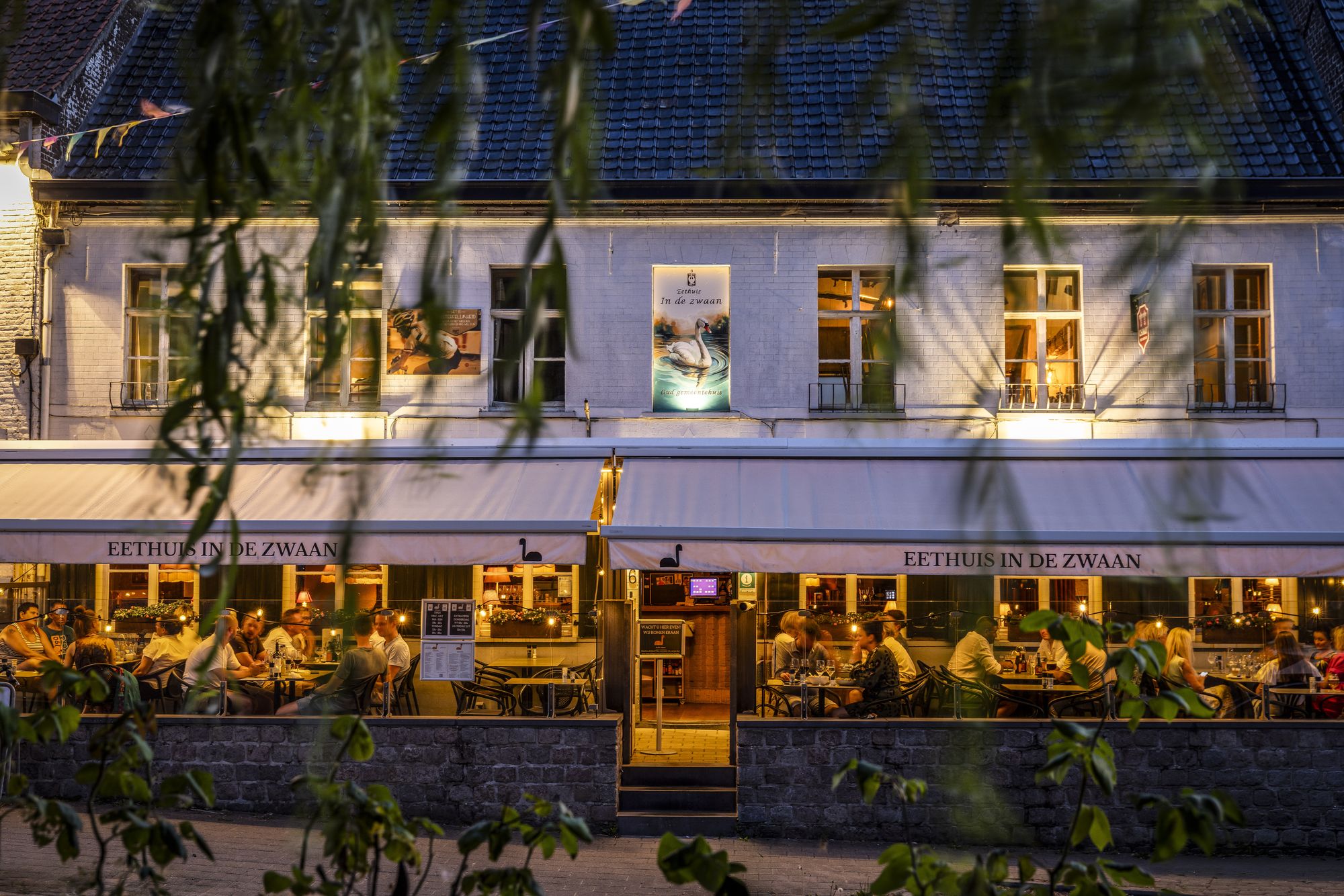 In de Zwaan, Westouter